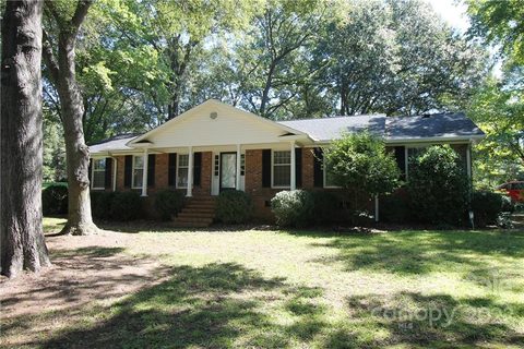 708 Belmorrow Drive