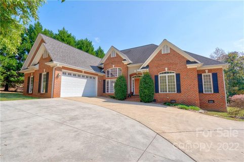 111 Ridgecrest Drive