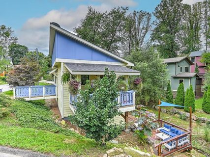 132 Dunwell Avenue