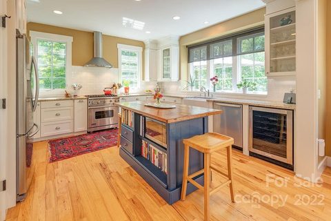 262 Cumberland Avenue