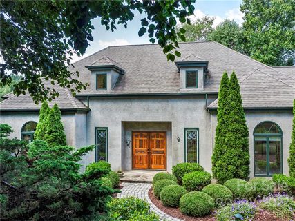 Previously sold for $950,000