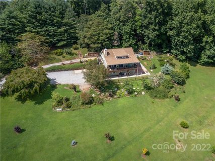 1219 Summer Road sold home in Minor, Hendersonville, NC
