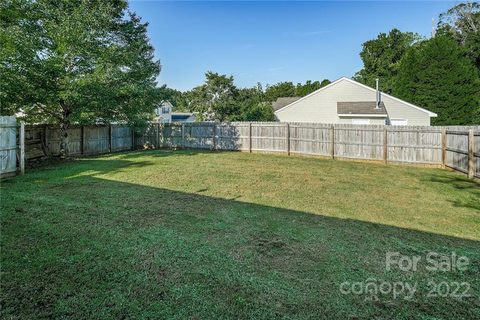 2305 Brenly Court sold home in Fairstone, Charlotte, NC