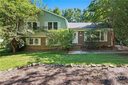 400 Wilcrest Drive sold home in Matthews, SC