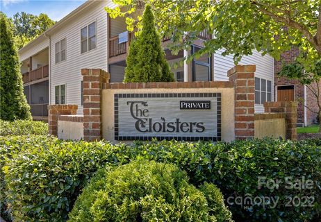 252 Wash Creek Drive sold condo in The Cloisters, Hendersonville, NC