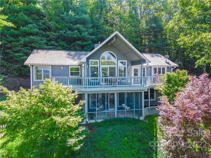 5531 Spring Road sold home in Willow Creek Farms, Hendersonville, NC