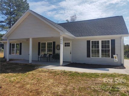 714 Hudlow Road