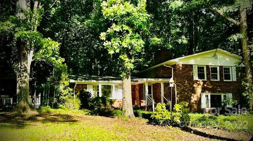 1024 Timber Lake Drive sold home in Marlwood Acres, Charlotte, NC