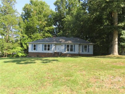 1631 N Oak Drive sold home in North MARLWOOD Park, Shelby, NC