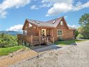 866 Pine Tree Road sold home in Spruce Pine, SC