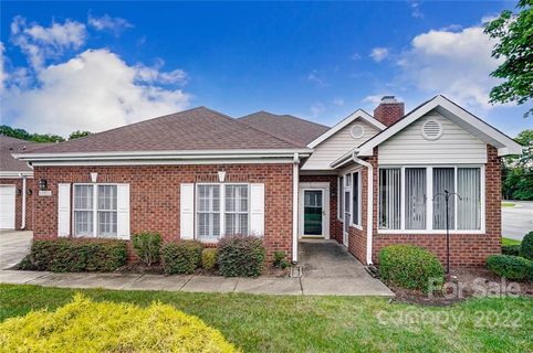 10923 Willow Crossing Drive sold condo in Willowhurst at Park Crossing, Charlotte, NC