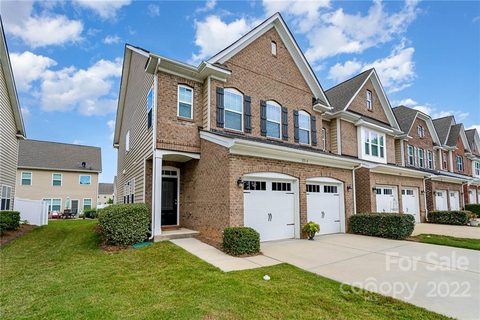 113 Burlingame Court Unit A sold townhome in Cove At Morrison Plantation, Mooresville, NC
