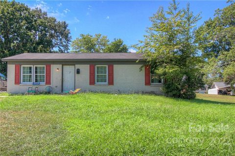 909 Kennedy Street sold home in East End, Monroe, NC