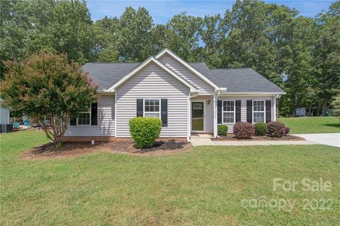 5009 Windsong Way sold home in Windward Oaks, Wingate, NC