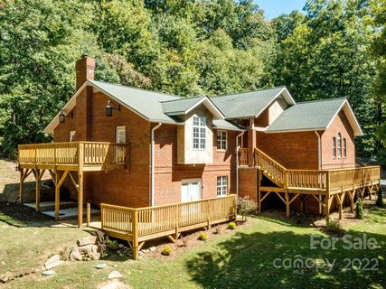 22 Indian Knob Road sold home in Indian Falls Estates, Asheville, NC