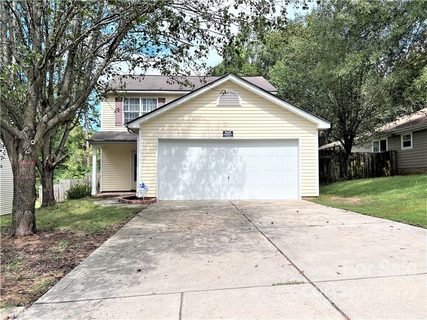 8909 Vicksburg Road sold home in Tibble Creek, Charlotte, NC