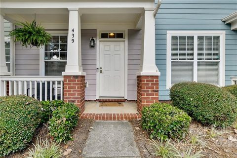 439 Hurston Circle