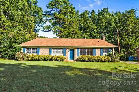 732 Vickery Drive sold home in Green Meadows, Charlotte, NC