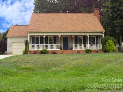 276 Blackberry Trail