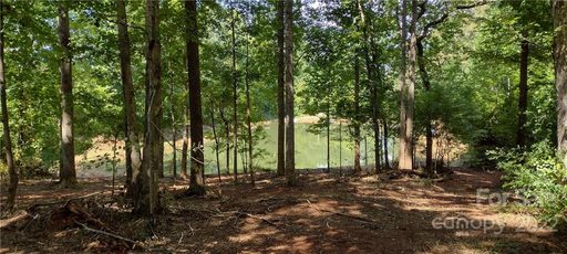 630 Eastmont Drive sold home in Eastmont Park, Newton, NC