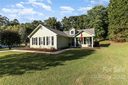 2413 Briar Trail Court sold home in Matthews, SC