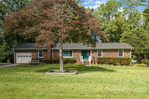 206 Timberfield Trail sold home in Timberfield, China Grove, NC