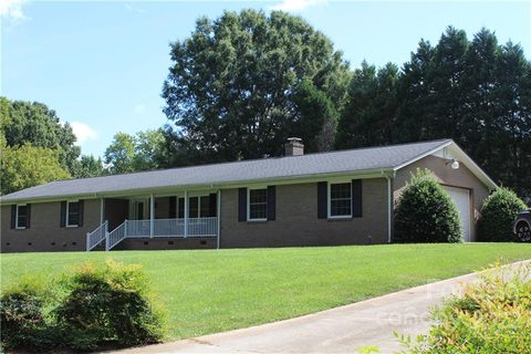 211 Timberfield Trail sold home in Timberfield, China Grove, NC