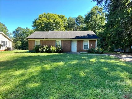 1011 Dedmon Drive