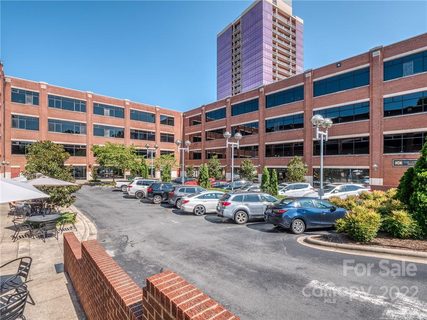 310 Arlington Avenue 322