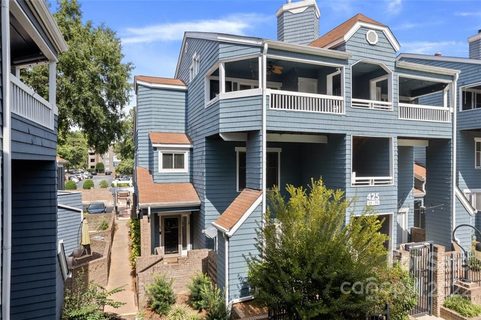 425 8th Street 85
