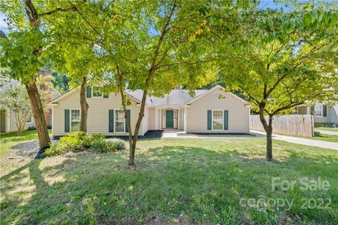 5020 Rivergreen Lane