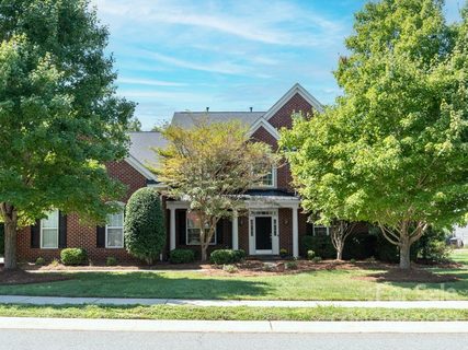8015 Avanti Drive sold home in Providence Glen, Waxhaw, NC