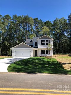 231 Shoreline Drive sold home in Lake Shore Estates, New London, NC