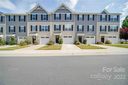 5210 Austin Knoll Court sold home in Charlotte, SC