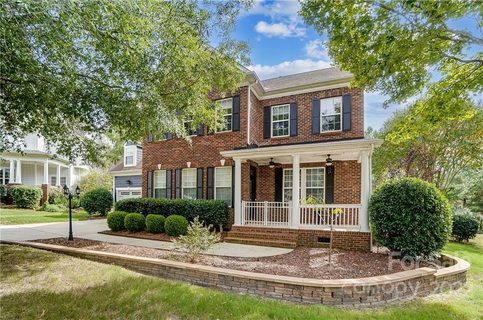 2060 Emerald Pines Drive sold home in Lakeshore, Tega Cay, SC