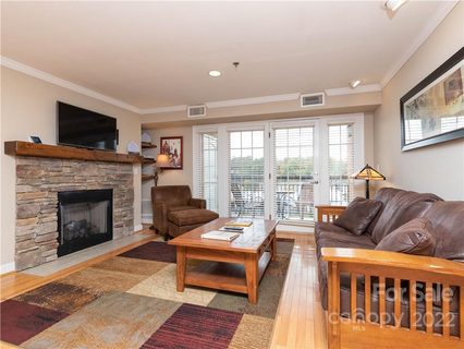 324 Bowling Park Road