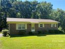 2372 24th Street Drive sold home in Hickory, SC