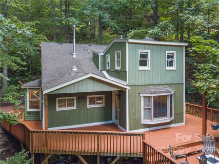 8 Birdseye View Lane sold home in Henry Dingus Jr, Clyde, NC