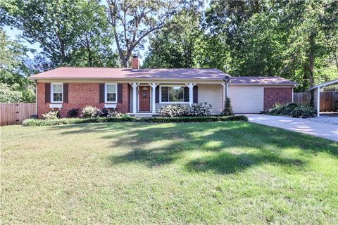 530 Brook Circle