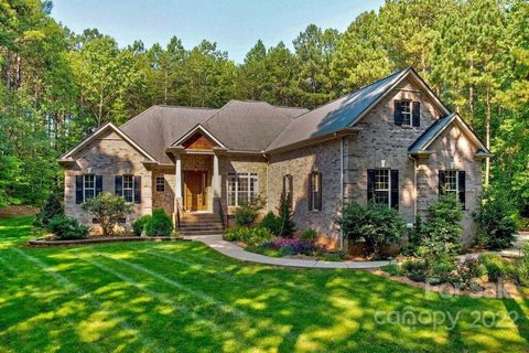 4605 River Hills Drive