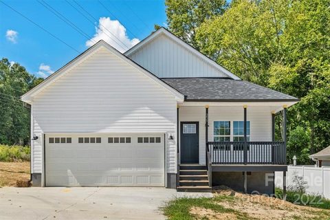 253 Eagle Creek Road