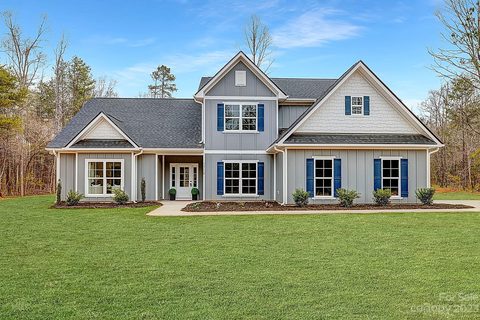 1712 Greyfox Estates Road sold home in Greyfox Estates, Lancaster, SC