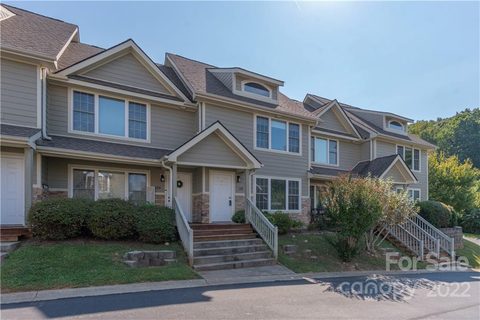 122 Rotunda Circle sold townhome in Scenic View Terrace, Asheville, NC
