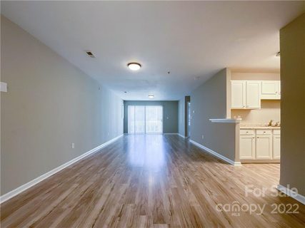 1152 Plaza Walk Drive