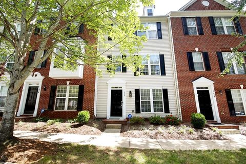 11633 Windsor Castle Lane