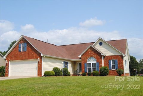 2436 Hunters Way 115 sold home in River Chase, Monroe, NC