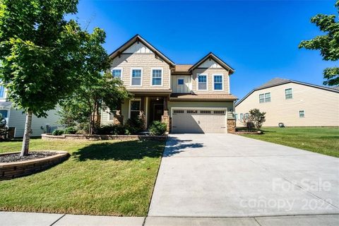 Previously sold for $520,000