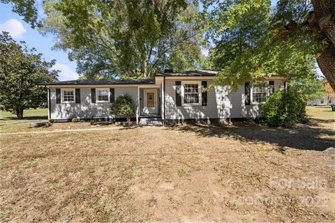 Previously sold for $203,000