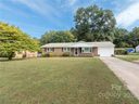 2614 Fairgreen Drive sold home in Gastonia, SC