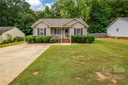 2300 Nuthatch Drive sold home in Rock Hill, SC